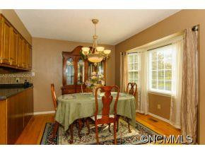 8 Park Ridge Court - Photo 6