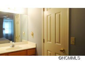 114 Hillside Drive - Photo 10