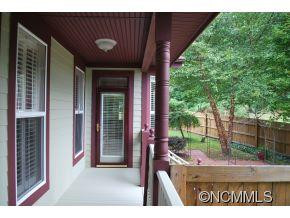 76 Village Greenway - Photo 4