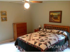 552 Hidden Springs Drive - Photo 16