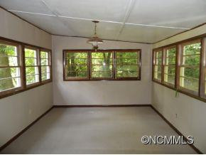 4850 Conleys Creek Road - Photo 10