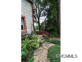 30 Norwood Avenue - Photo 15