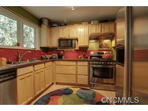 30 Norwood Avenue - Photo 6
