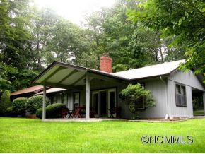 11 Asbury Woods Road