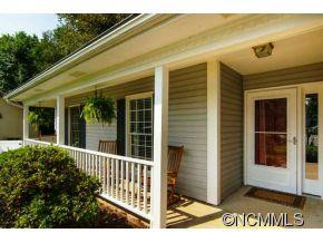 710 Woodhill Court - Photo 2