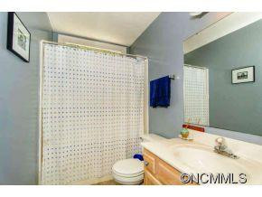 710 Woodhill Court - Photo 17