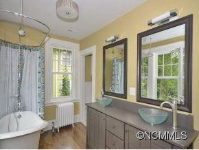 13 Farrwood Avenue - Photo 12