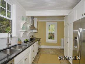 13 Farrwood Avenue - Photo 5