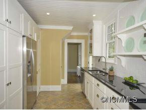 13 Farrwood Avenue - Photo 8