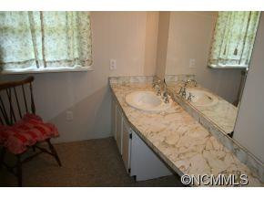 910 Dale - Photo 12