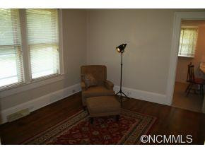910 Dale - Photo 10
