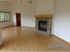 74 Edgewood Drive - Photo 4