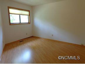74 Edgewood Drive - Photo 10