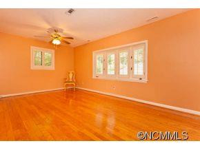 23 Shelby Drive - Photo 10