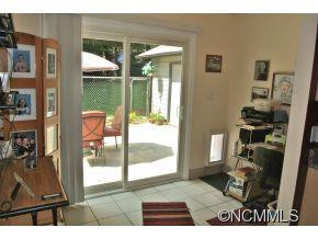 26 Spring Forest Circle - Photo 7