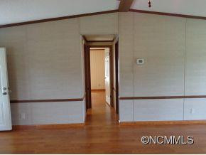 512 Howard Gap Road - Photo 13