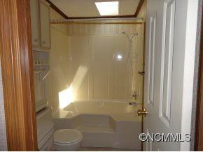 512 Howard Gap Road - Photo 15