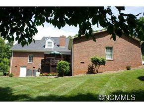 107 Fairforest Drive - Photo 4