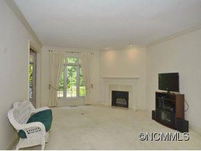 5 Tiverton Lane - Photo 6