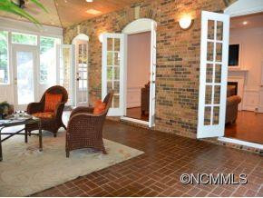 130 Stuyvesant Road - Photo 8