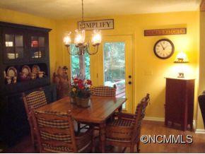 78 Fernbrook Drive - Photo 3