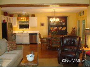 78 Fernbrook Drive - Photo 5