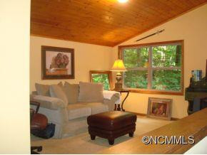 78 Fernbrook Drive - Photo 8