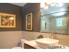 12 Pine Tree Circle - Photo 16