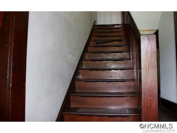 274 Carolina Avenue - Photo 4