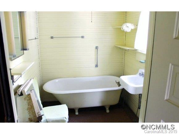 274 Carolina Avenue - Photo 8