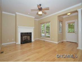 125 WHITE ASH DRIVE EAST - Photo 2