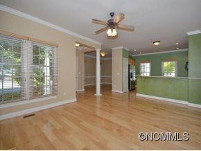 125 WHITE ASH DRIVE EAST - Photo 3