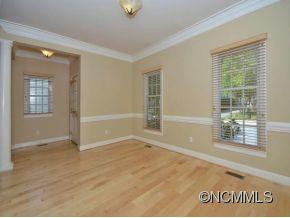 125 WHITE ASH DRIVE EAST - Photo 4