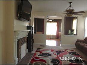 76 Clingman - Photo 2