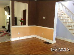 76 Clingman - Photo 3