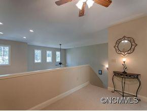 18 SAPLING LANE - Photo 12