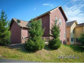 18 SAPLING LANE - Photo 16