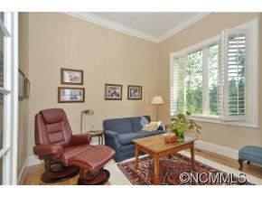 132 Founders Drive - Photo 12
