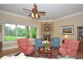 132 Founders Drive - Photo 3