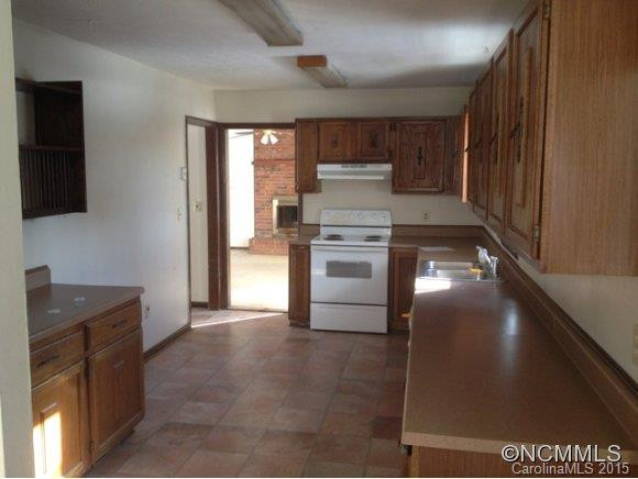 181 Rock Hill Road - Photo 4