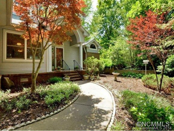 123 JENNY LIND DRIVE - Photo 2