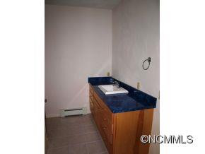 9 Unoga Ct - Photo 14