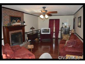 111 Meadow Lake Rd. - Photo 2