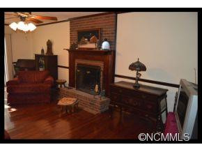 111 Meadow Lake Rd. - Photo 3