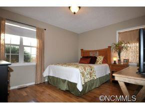 133 Exeter Court - Photo 13