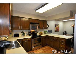 133 Exeter Court - Photo 7