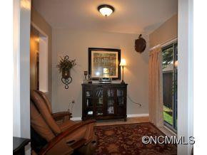 133 Exeter Court - Photo 9