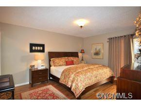 133 Exeter Court - Photo 10