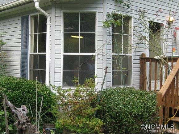 15 Laurel Brook Drive - Photo 3