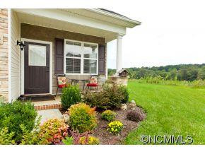 6 Maxim Court - Photo 3
